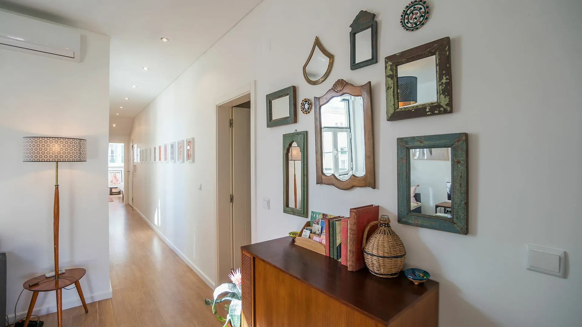 Jolie Gloria With Terrace Apartment Lisbon