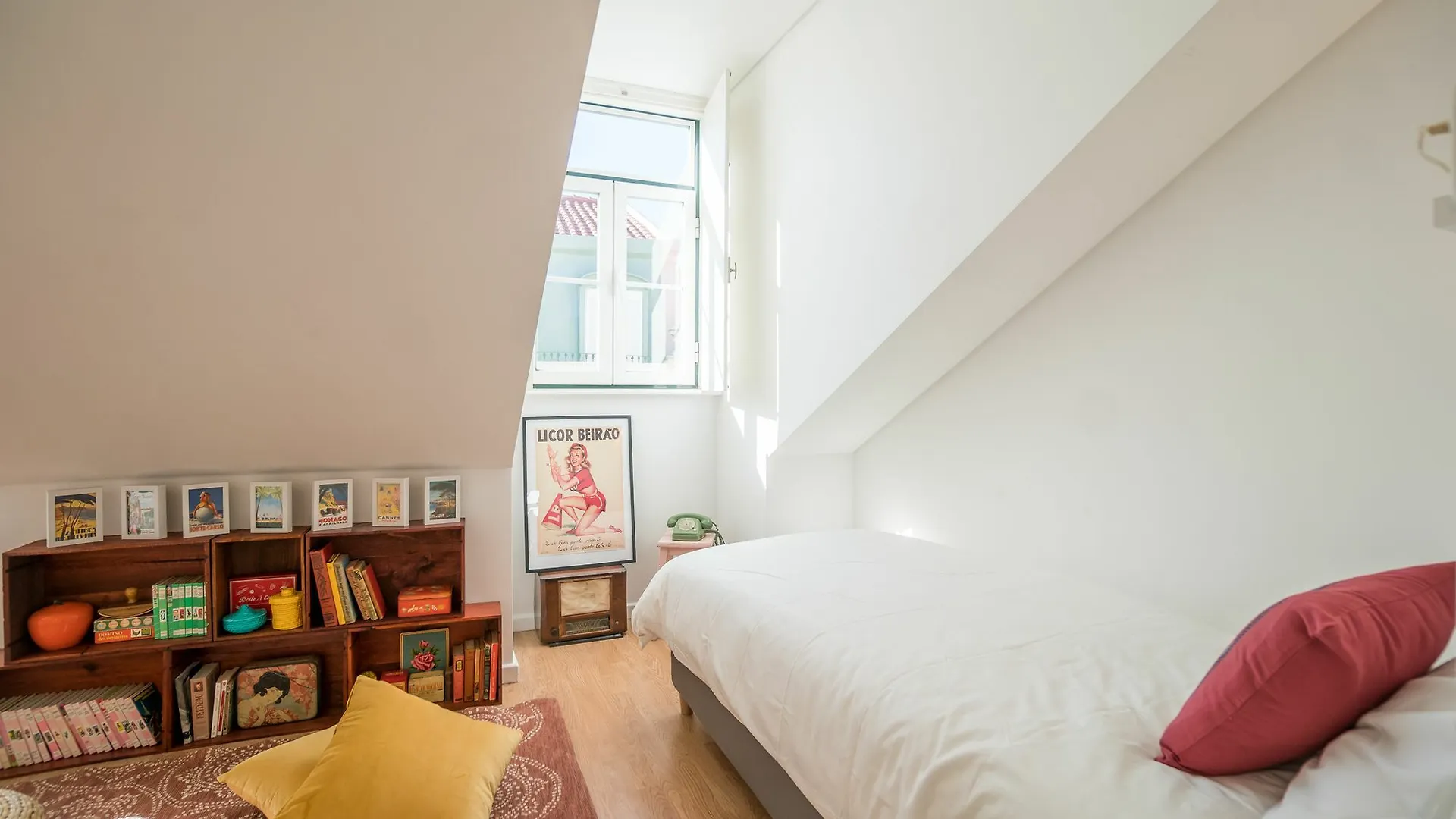 Jolie Gloria With Terrace Apartment Lisbon
