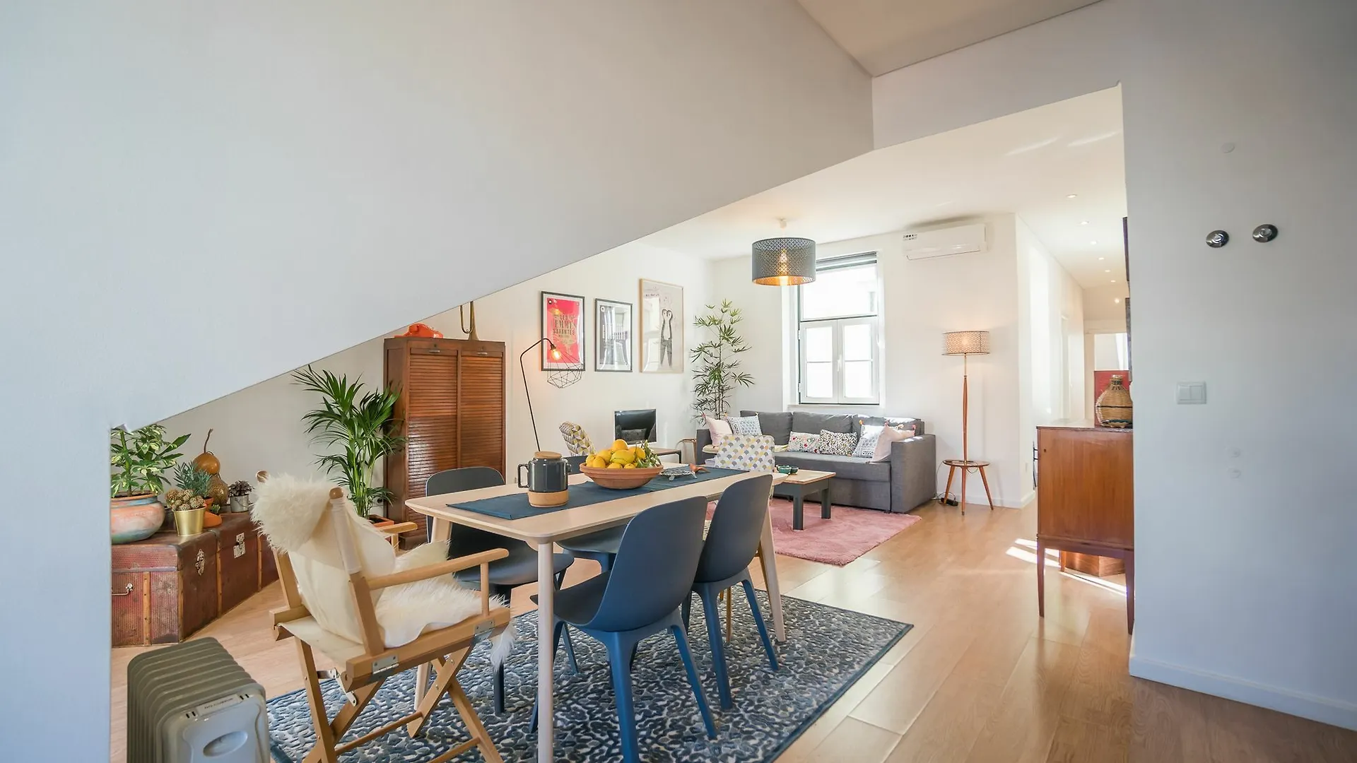 Jolie Gloria With Terrace Apartment Lisbon
